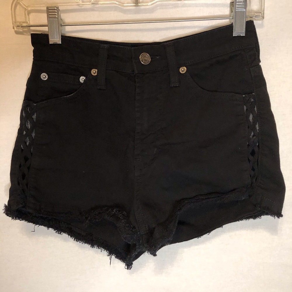 Parker’s black jean shorts high rise cutoff
